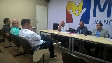 20170504_reuniao_com_prefeito_atila_campanha_salarial_foto_por_lucas_miranda_006 - 644x1142