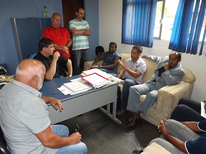 20171127-reuniao-com-secretario-barthasar-foto-por-lucas-miranda-001 - 514x686