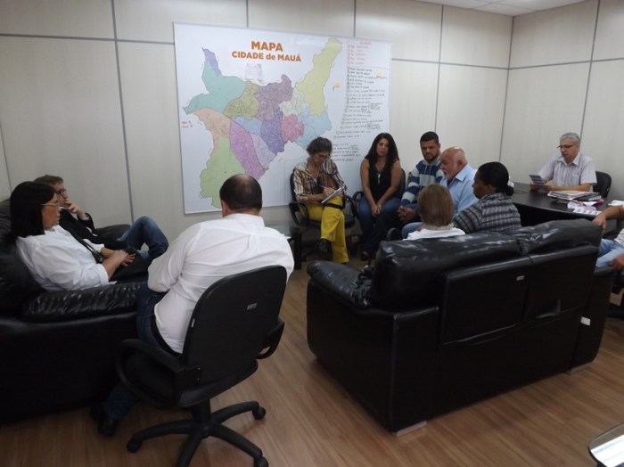 20171130-reuniao-apresentacao-merendeiras-no-governo-foto-por-lucas-miranda-001_610x814