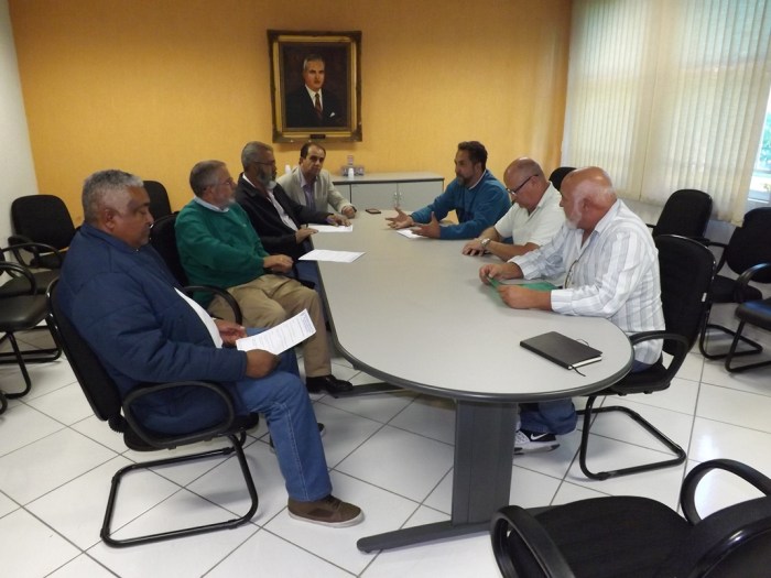 20180529-reuniao-sindserv-com-vereadores-foto-por-lucas-miranda-005 - 804x1072