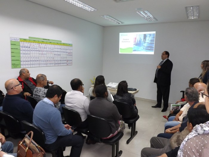 20180716-apresentacao-convenio-sicredi-sindserv-maua-foto-por-lucas-miranda-001 - 1125x1500