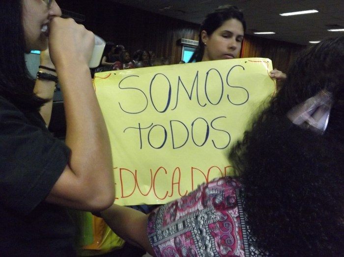 20191210_aprovacao-estatuto-magisterio_foto-por-sindserv-maua_005 - 1286x964